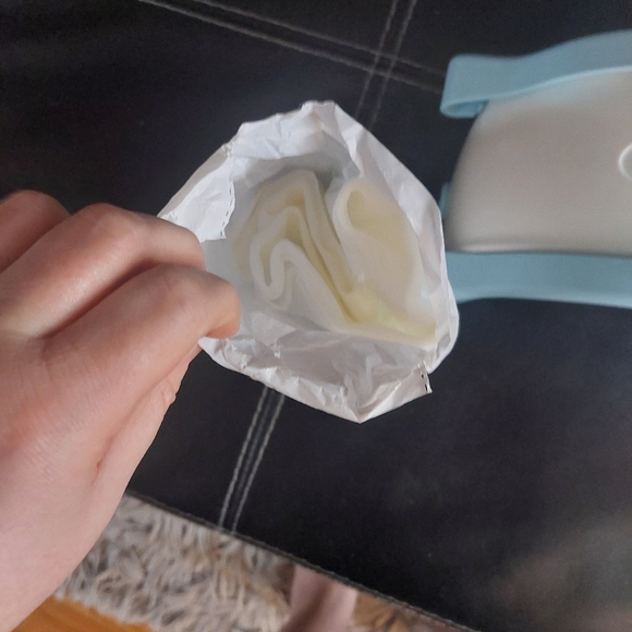 Portable potty - Picture 3 of 4